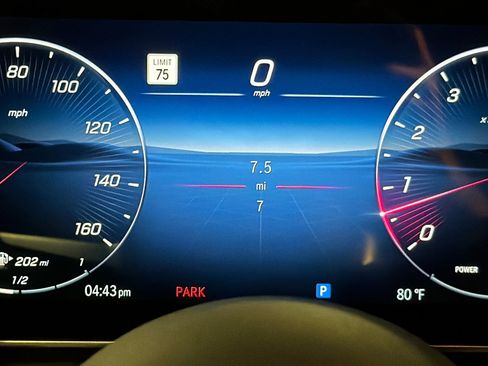 New 2026 Mercedes-Benz CLE 300 4MATIC Coupe image 24
