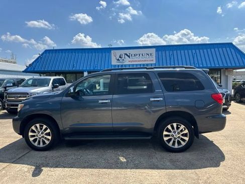 Used 2010 Toyota Sequoia Limited AWD/4WD image 9
