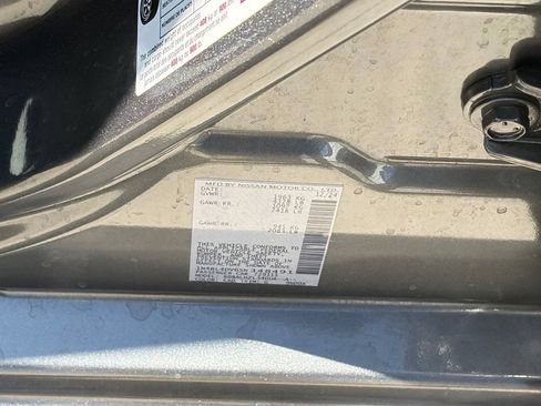 Used 2025 Nissan Altima 2.5 SV FWD image 15