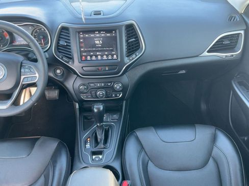 Used 2022 Jeep Cherokee Latitude Lux image 26