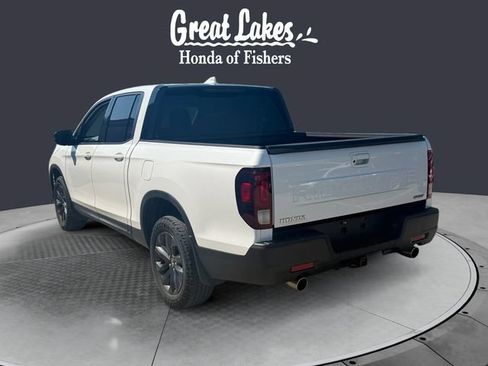 Used 2024 Honda Ridgeline Sport image 3