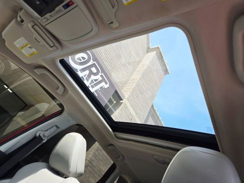 Used 2019 Subaru Forester Limited image 10