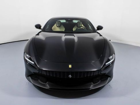 Certified 2023 Ferrari Roma image 15