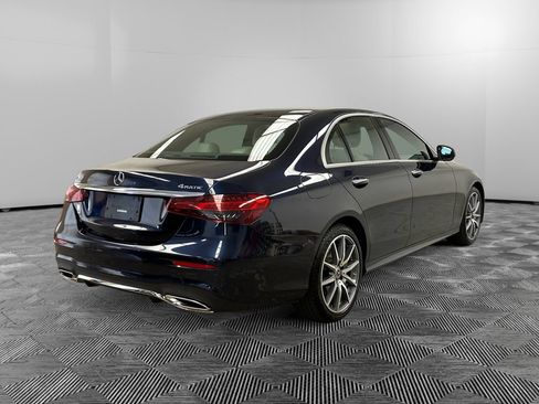 Used 2023 Mercedes-Benz E 350 4MATIC Sedan image 5