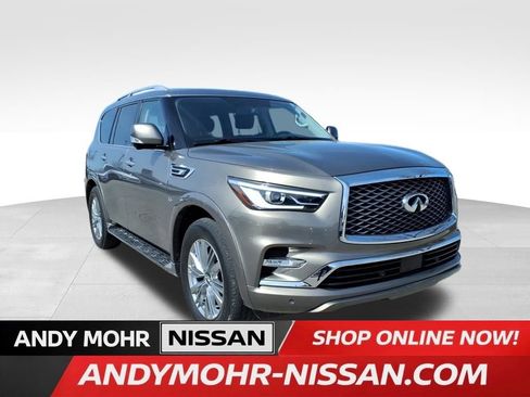 Used 2018 INFINITI QX80 Base w/ All Season Package image 2