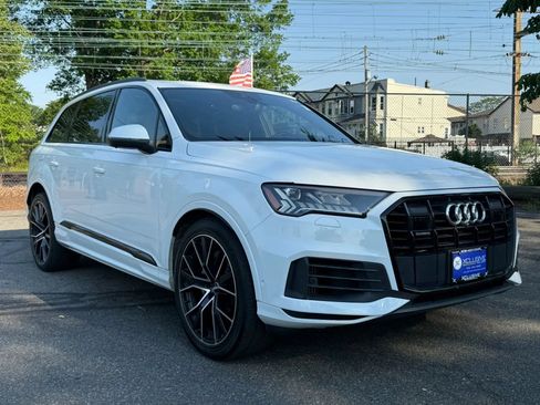 Used 2020 Audi Q7 3.0T Prestige w/ Prestige Package AWD/4WD image 5