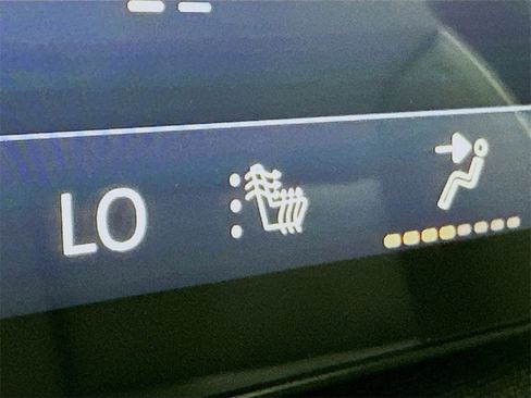 New 2026 Buick Enclave Sport Touring w/ Power Package image 21