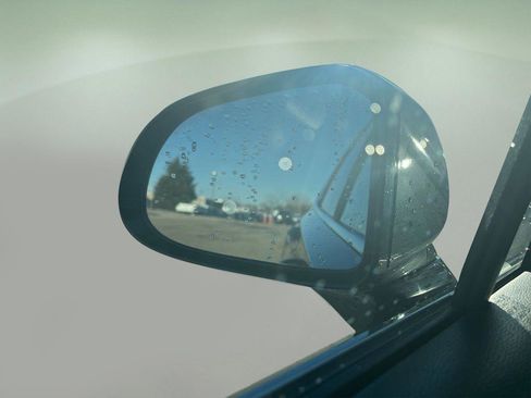 Used 2019 Hyundai Santa Fe SEL image 20