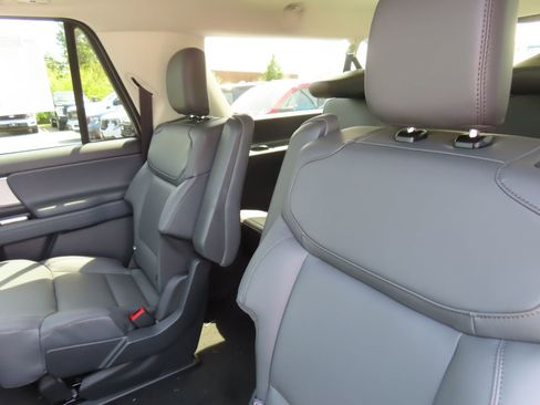 New 2026 Ford Expedition Max Active image 20