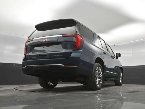 New 2026 GMC Yukon Elevation w/ Elevation Premium Package AWD/4WD image 36