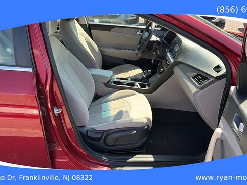 Used 2016 Hyundai Sonata SE FWD image 18