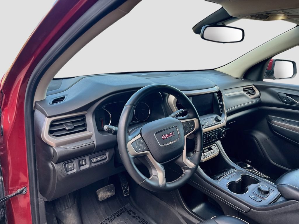 Used 2023 GMC Acadia Denali AWD/4WD image 9