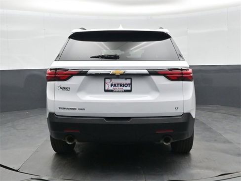 Used 2023 Chevrolet Traverse LT w/ LPO, Floor Liner Package image 5