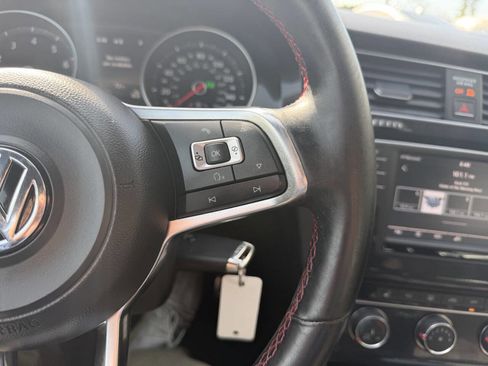 Used 2016 Volkswagen GTI S image 31