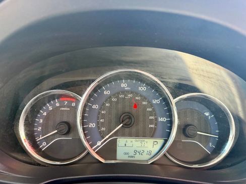 Used 2016 Toyota Corolla LE FWD image 34