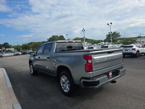 Used 2025 Chevrolet Silverado 1500 Custom AWD/4WD image 4