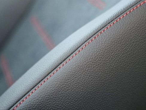 New 2025 Mercedes-Benz GLB 35 AMG 4MATIC image 23