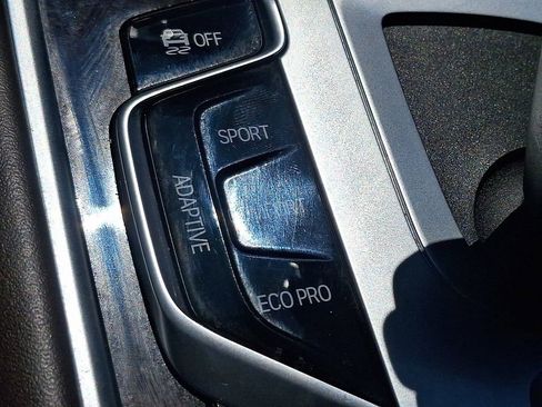 Used 2020 BMW 750i xDrive w/ M Sport Package AWD/4WD image 26