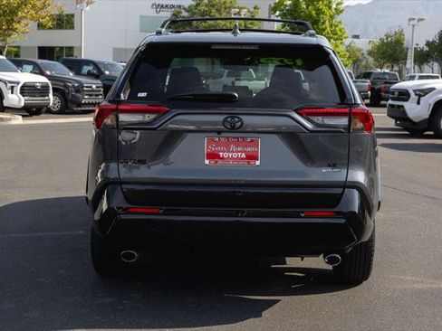 Used 2025 Toyota RAV4 SE w/ Weather & Moonroof Package AWD/4WD image 6