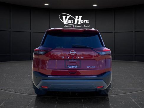 Used 2022 Nissan Rogue SV w/ SV Premium Package AWD/4WD image 6