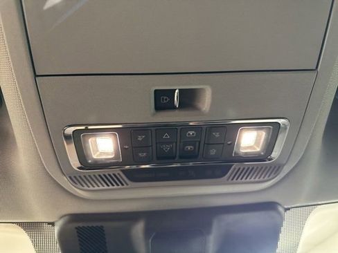 Used 2024 Ford F250 Lariat w/ Lariat Ultimate Package image 21