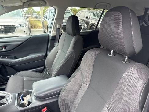 Used 2020 Subaru Outback Premium AWD/4WD image 3