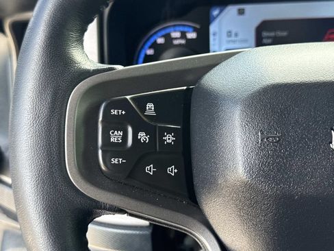 Used 2021 Ford Bronco First Edition AWD/4WD image 32