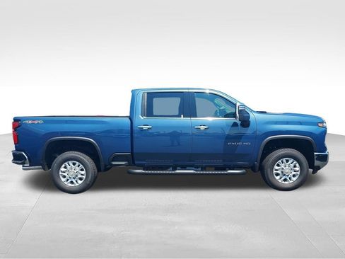 New 2026 Chevrolet Silverado 2500 LTZ AWD/4WD image 6