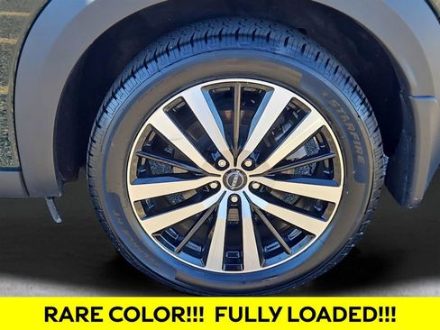 Used 2024 Nissan Pathfinder Platinum w/ Cargo Package image 29