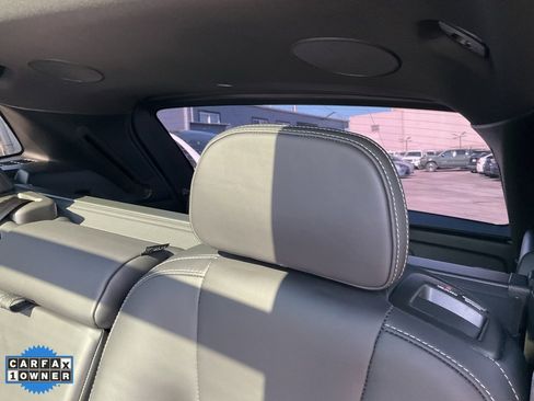 Used 2024 Volvo XC60 T8 Ultimate w/ Protection Package Premier image 32