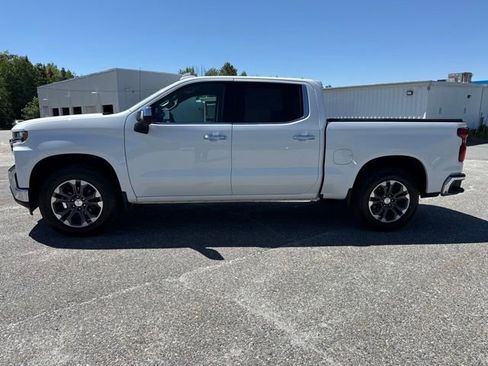 Used 2022 Chevrolet Silverado 1500 LTZ AWD/4WD image 3