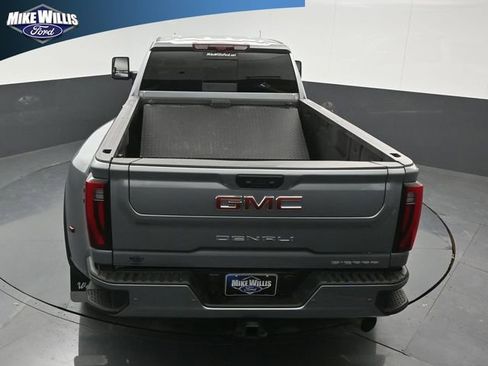Used 2025 GMC Sierra 3500 Denali w/ Denali Reserve Package AWD/4WD image 14
