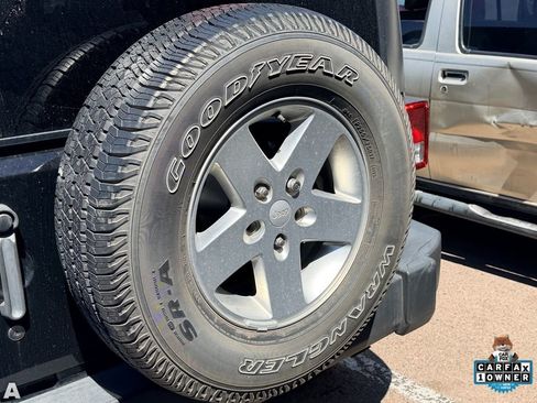 Used 2013 Jeep Wrangler Sport AWD/4WD image 9