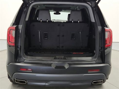 Used 2023 GMC Acadia AT4 image 30