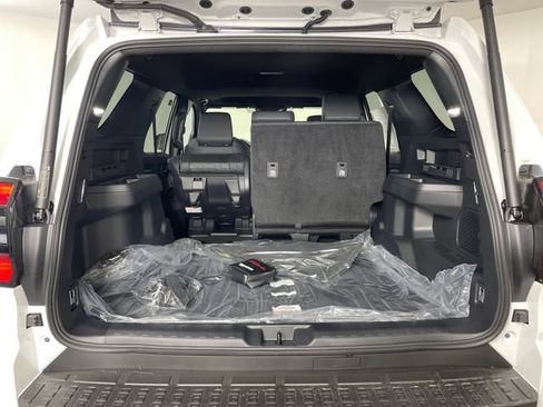 New 2026 Toyota 4Runner TRD Off-Road Premium AWD/4WD image 7