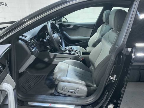 Used 2022 Audi A5 2.0T Premium Plus w/ Premium Plus image 2