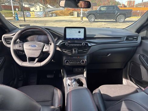 Used 2025 Ford Escape ST-Line w/ Cold Weather Package image 35