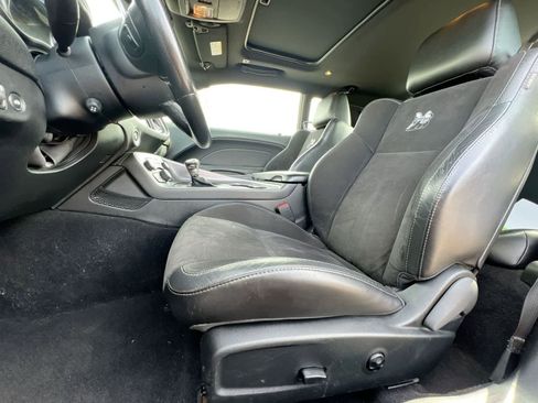 Used 2019 Dodge Challenger R/T Scat Pack w/ Plus Package image 16