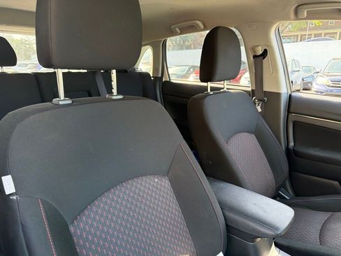Used 2019 Mitsubishi Outlander Sport SE AWD/4WD image 8
