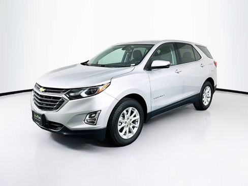 Used 2019 Chevrolet Equinox LT FWD image 3