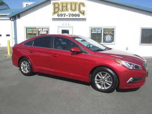 Used 2017 Hyundai Sonata SE image 1