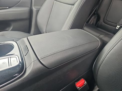 Certified 2024 Hyundai Tucson Limited AWD/4WD image 25