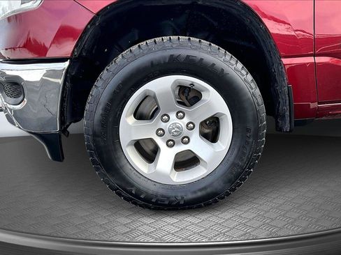 Used 2019 RAM 1500 Tradesman image 9