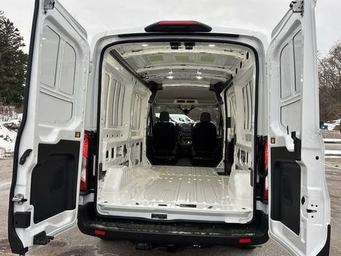 New 2026 Ford Transit 350 148 Medium Roof AWD image 21