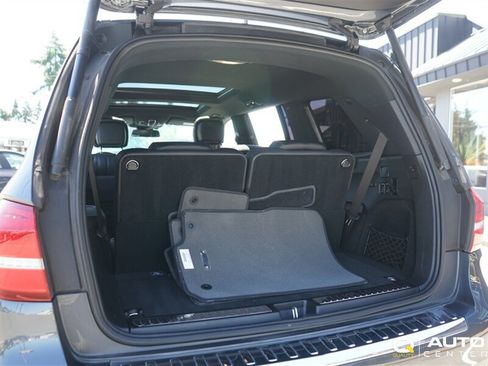 Used 2017 Mercedes-Benz GLS 450 4MATIC image 36