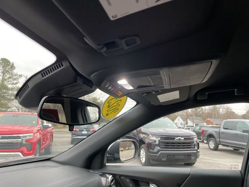 Used 2025 Chevrolet Equinox LT image 22