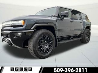 New 2025 GMC Hummer EV 2X w/ LPO, Dark Essentials Package 360° Tour