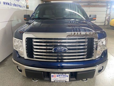 Used 2011 Ford F150 XLT w/ XLT Chrome Pkg image 8