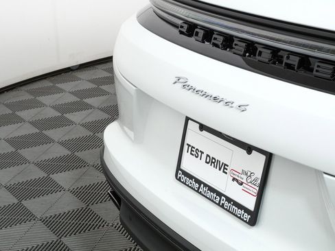 New 2026 Porsche Panamera 4 image 38