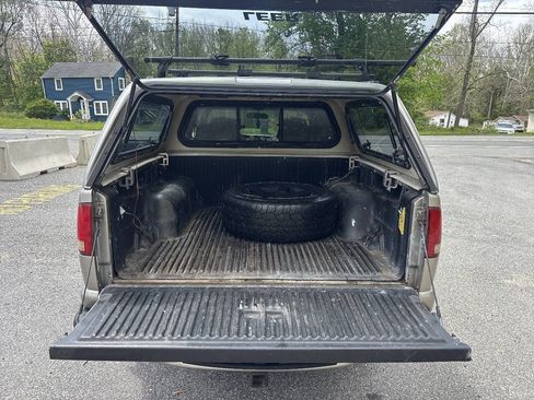 Used 2003 Chevrolet S10 Pickup LS AWD/4WD image 18
